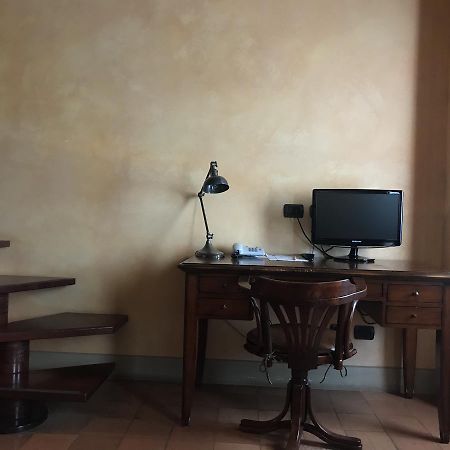 Hotel La Cantina Medolla Eksteriør bilde